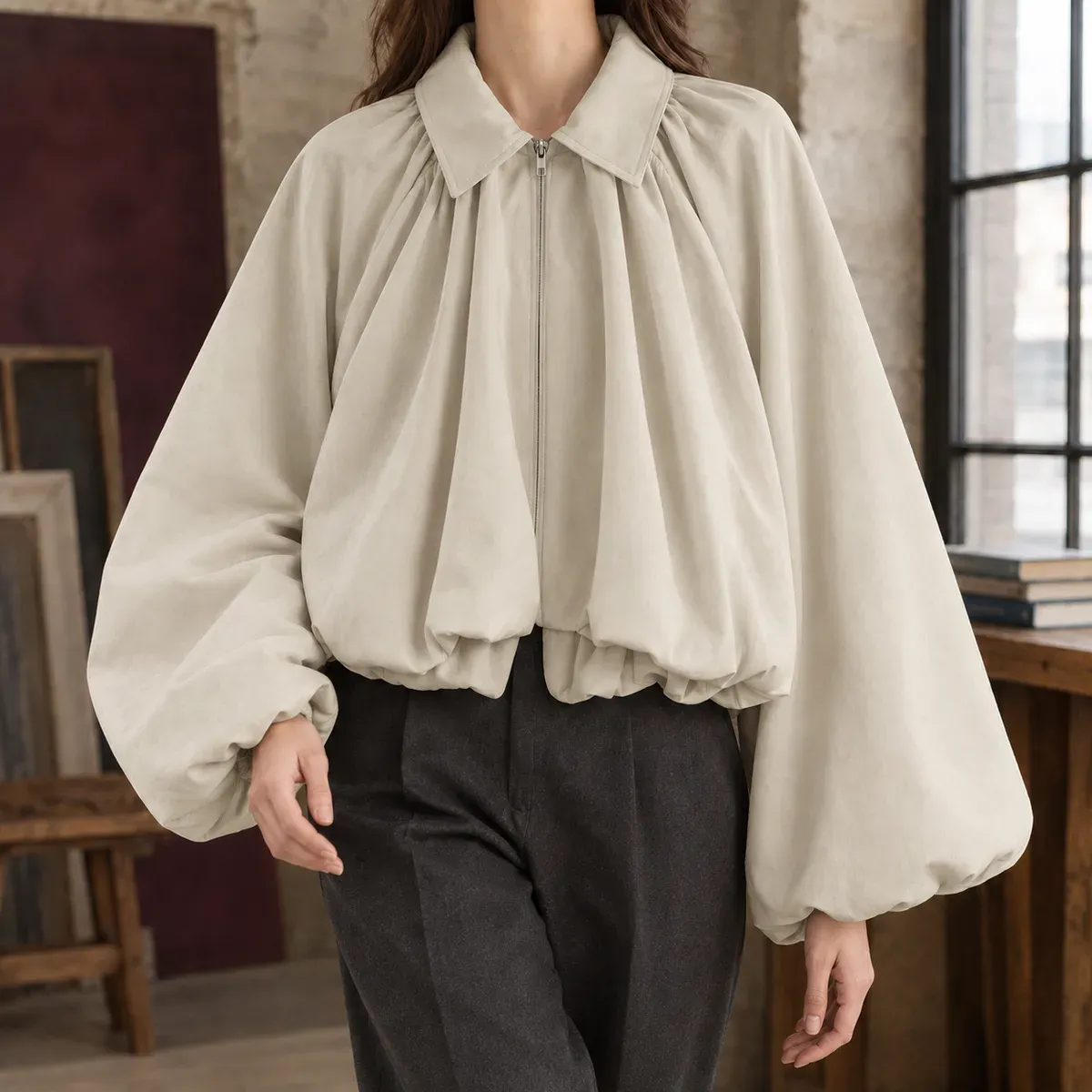 Manon-Elise Balloon Jacket in Khaki